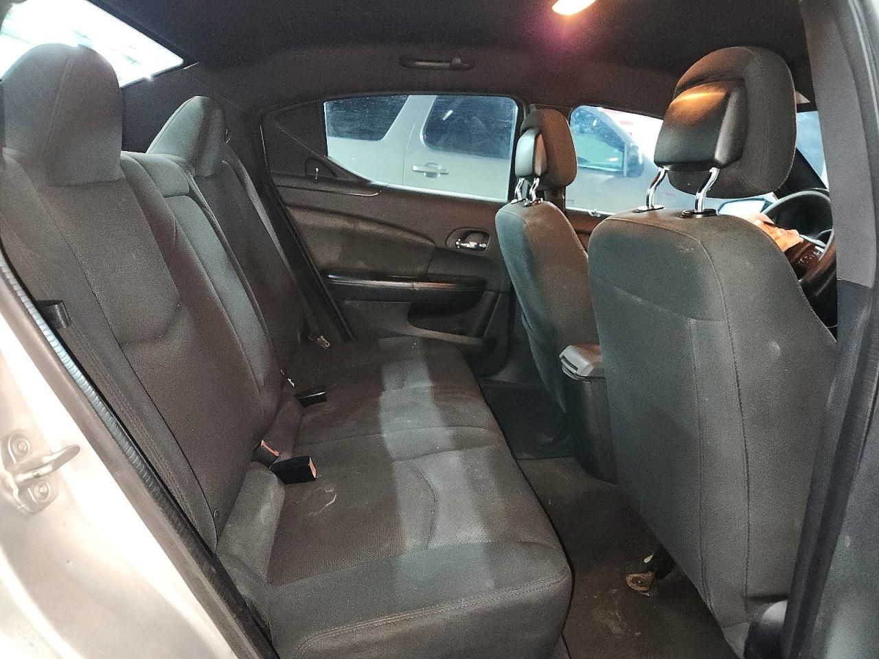 2012 Dodge Avenger se