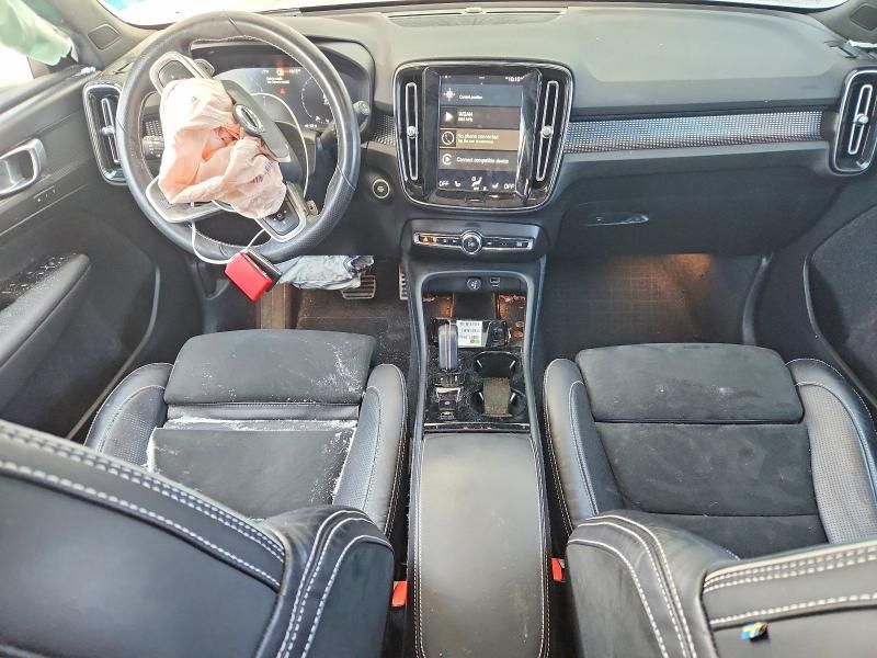 2020 Volvo Xc40 T5 R-design