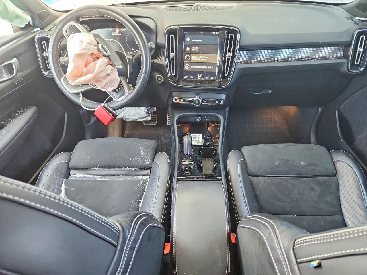 2020 Volvo Xc40 T5 R-design