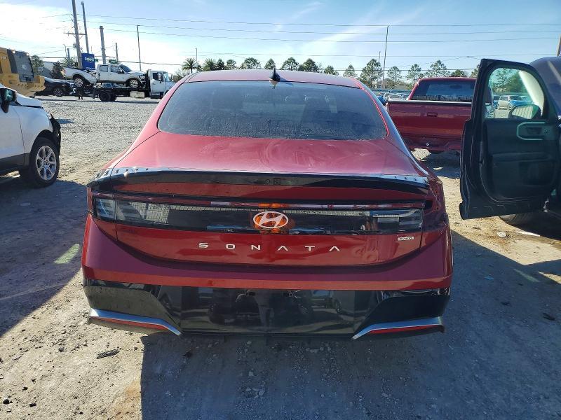 2024 Hyundai Sonata Hybrid