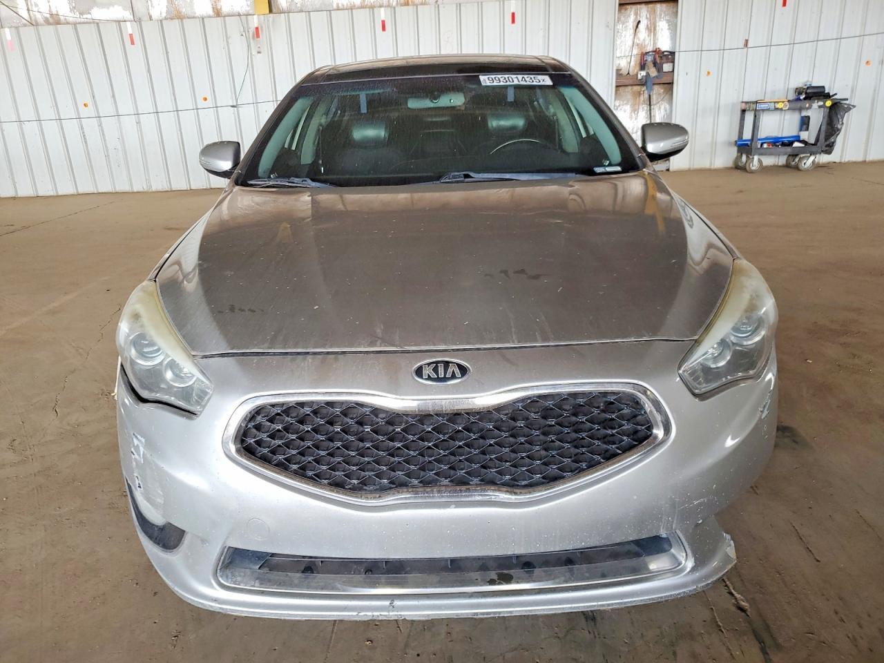 2014 KIA Cadenza Premium