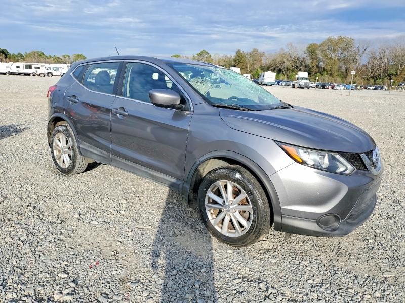 2017 Nissan Rogue Sport s