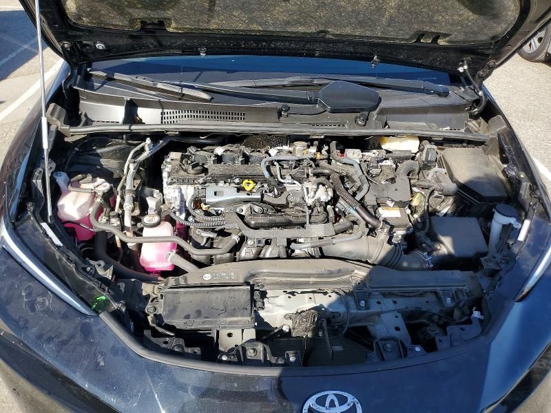 2025 Toyota Prius le