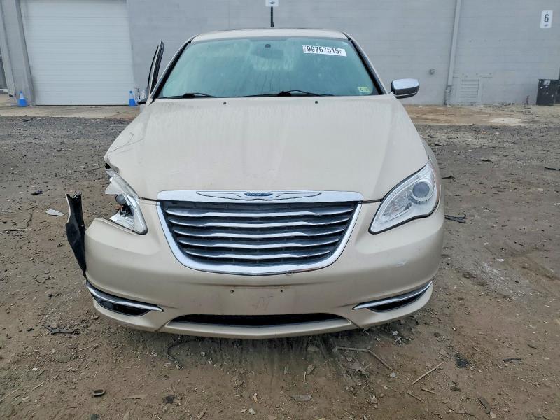 2014 Chrysler 200 Limited