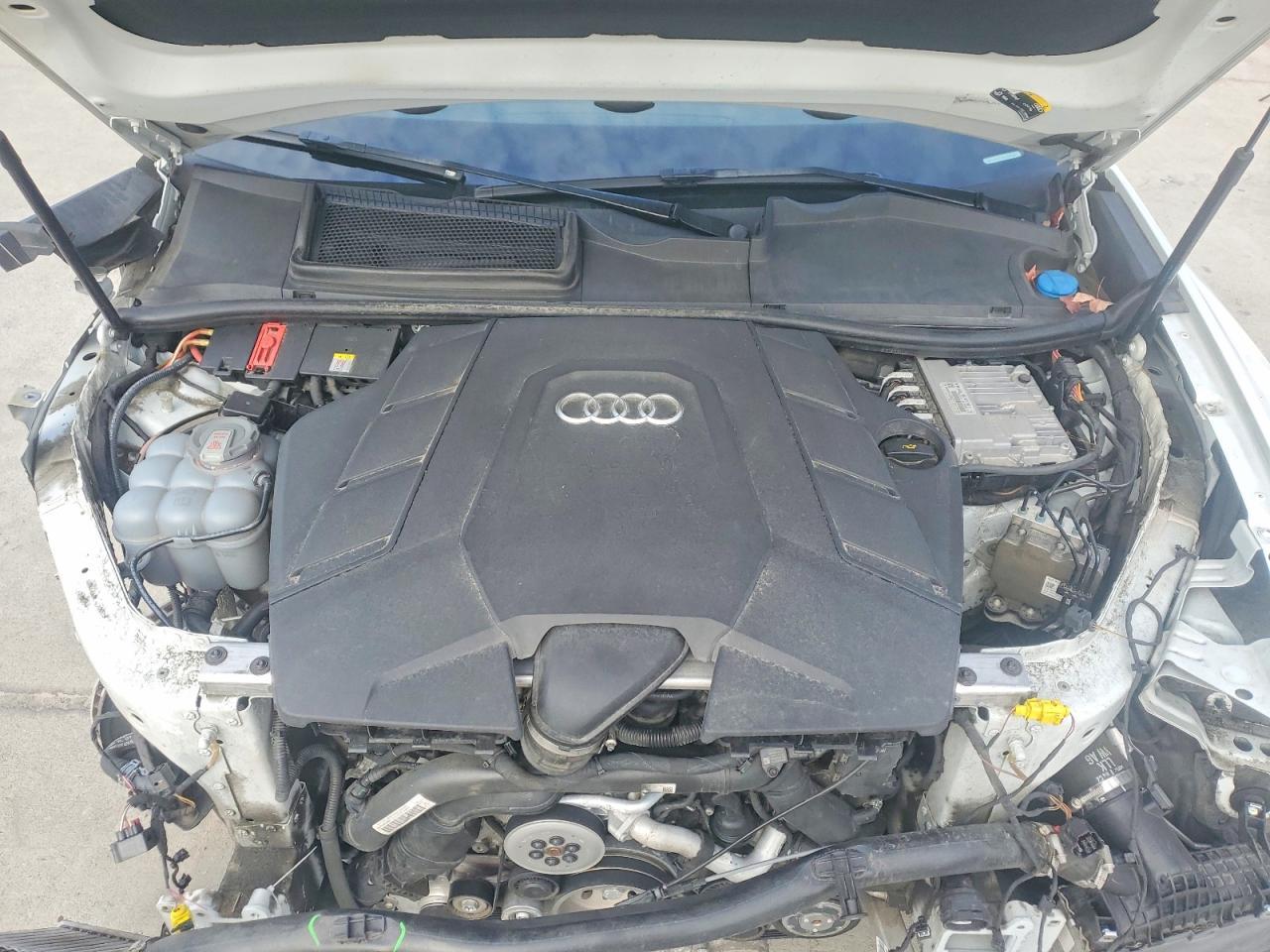 2020 Audi Q8 Premium Plus S-line