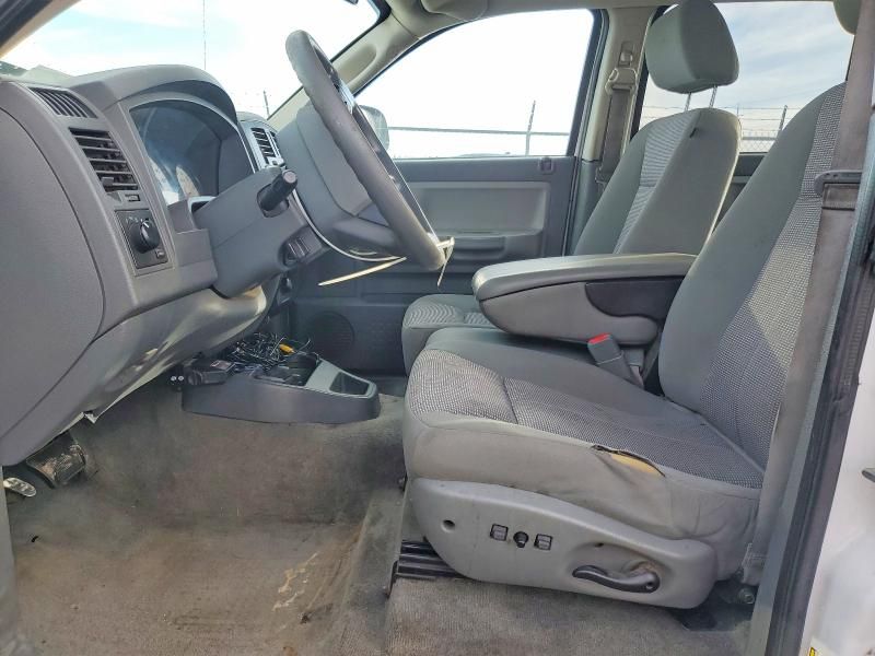 2007 Dodge Dakota Quattro