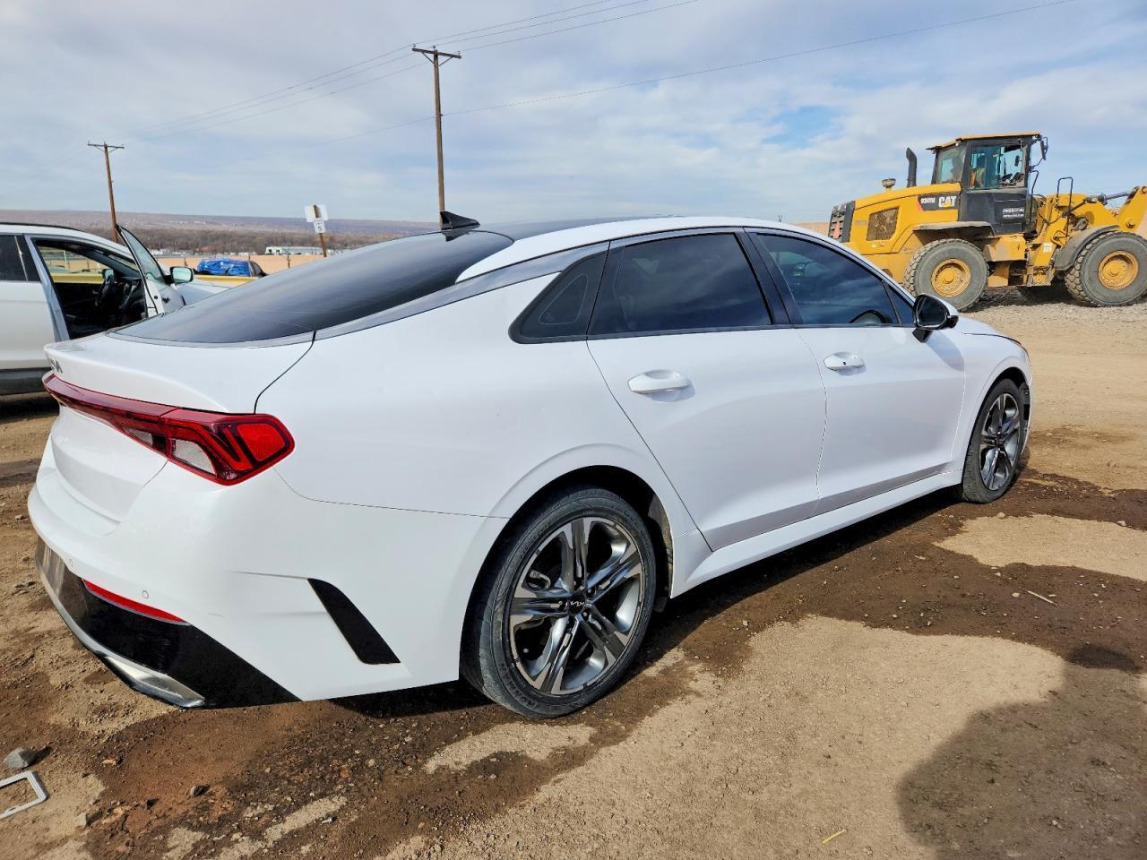 2022 KIA K5 ex