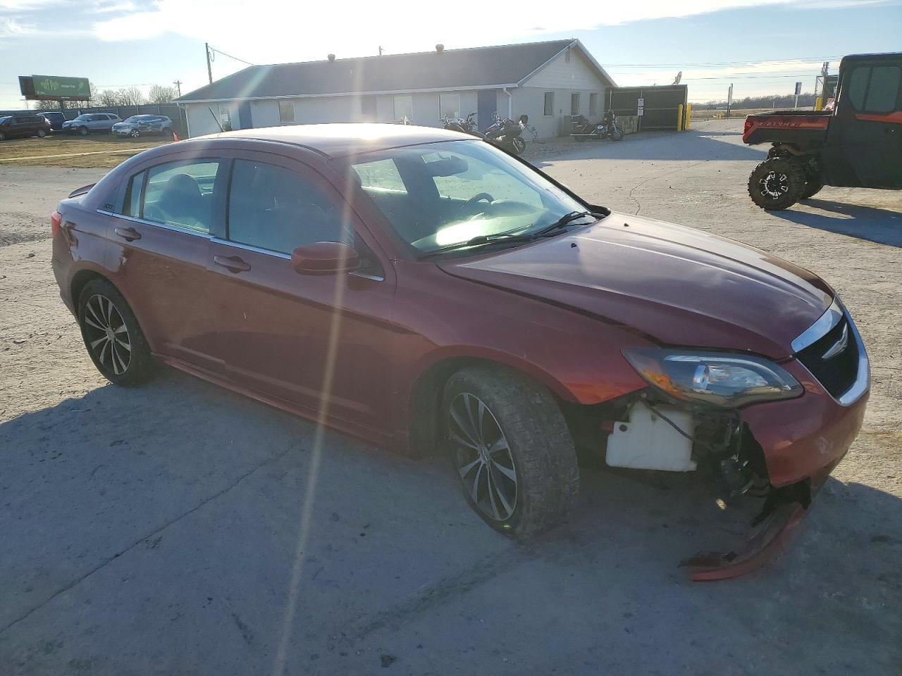 2014 Chrysler 200 Limited