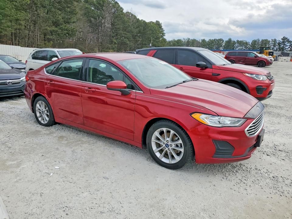 2019 Ford Fusion se