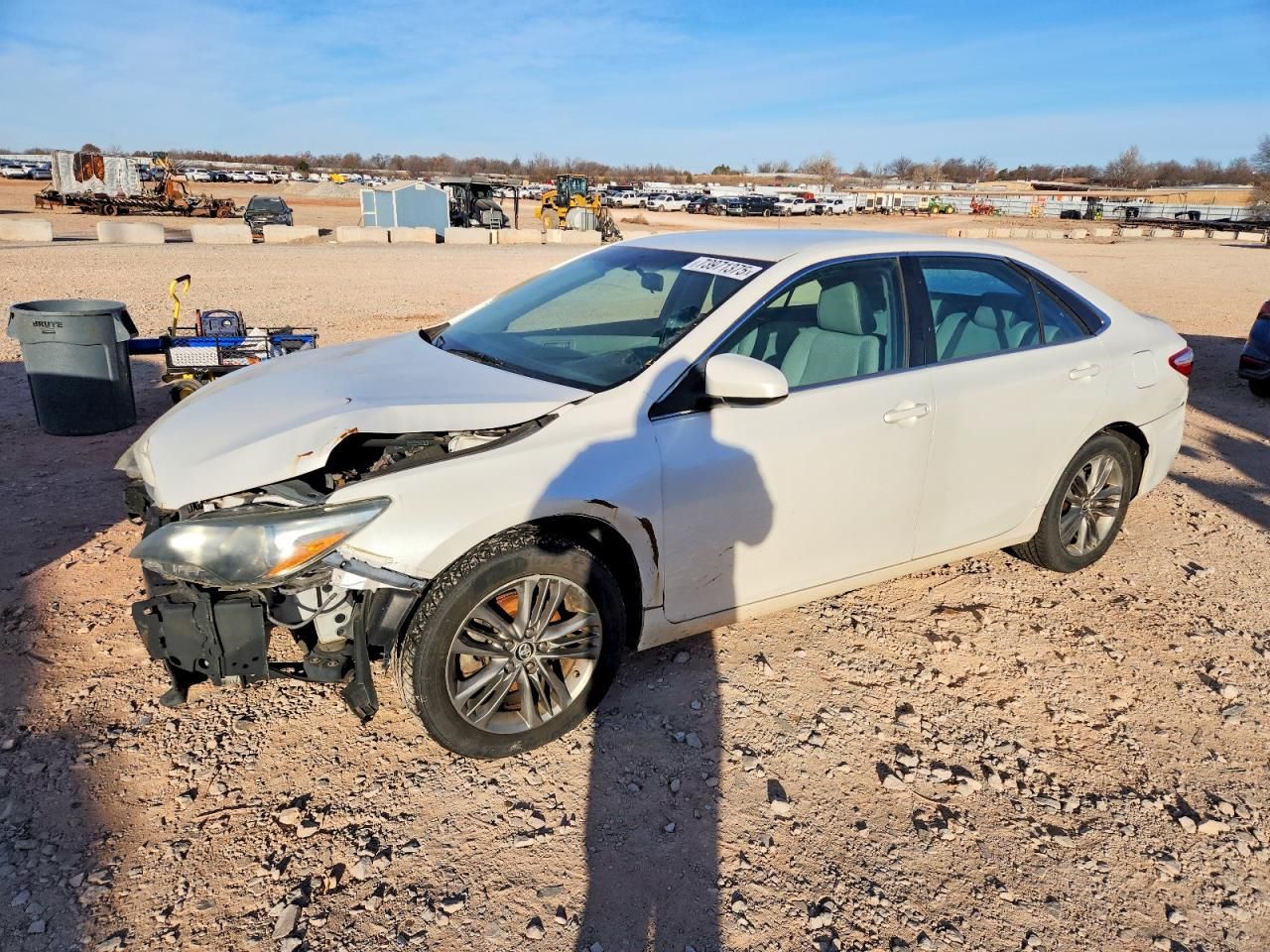 2016 Toyota Camry le