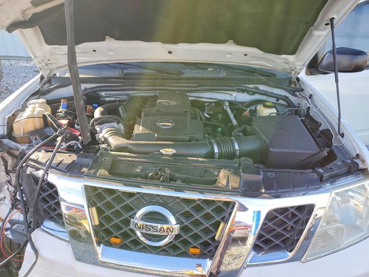 2016 Nissan Frontier sv
