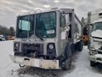 2010 Mack MRU Refuse Truck
