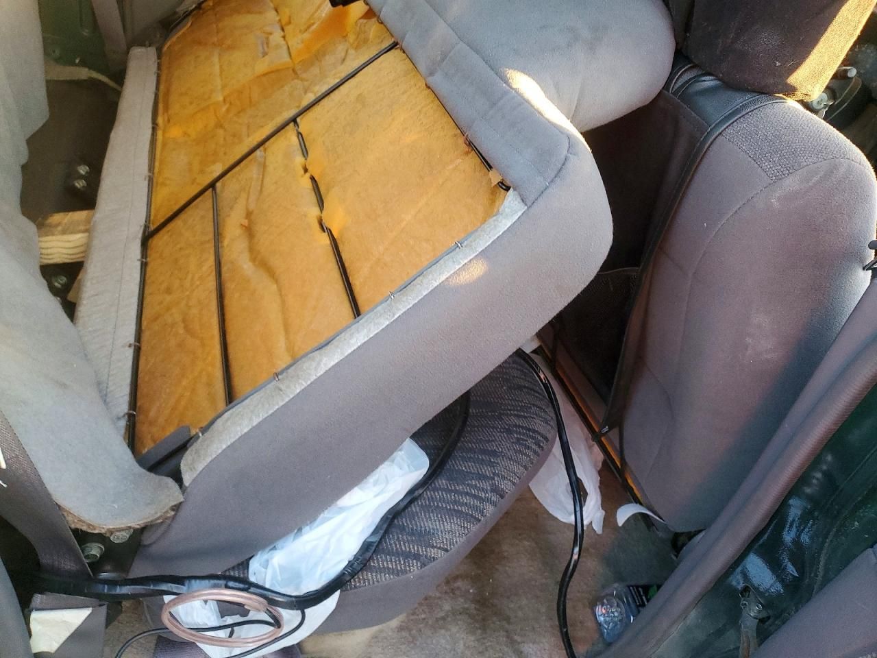 2000 Nissan Frontier Crew Cab XE