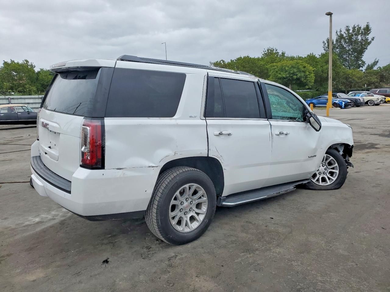 2020 GMC Yukon slt