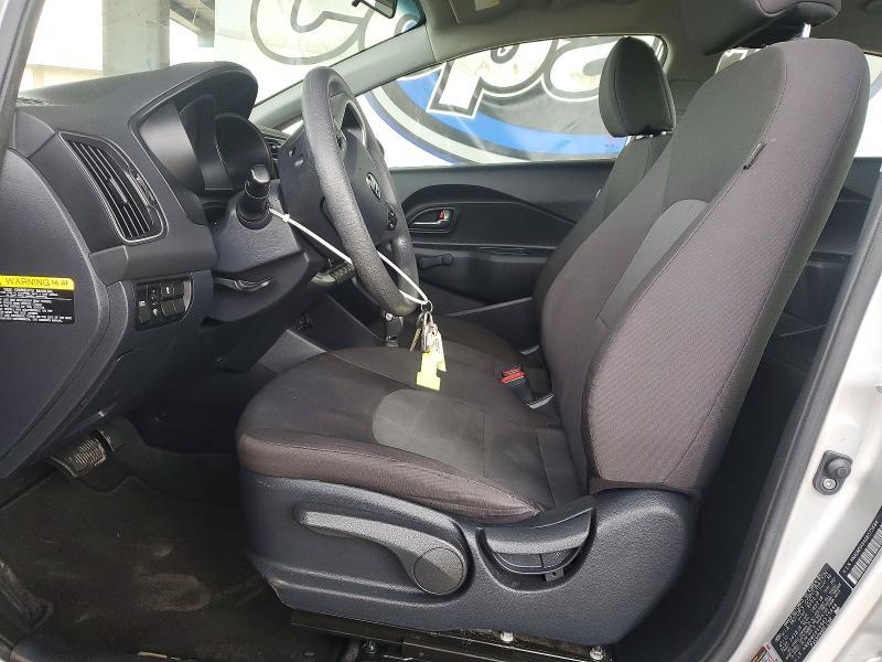 2016 KIA Rio lx
