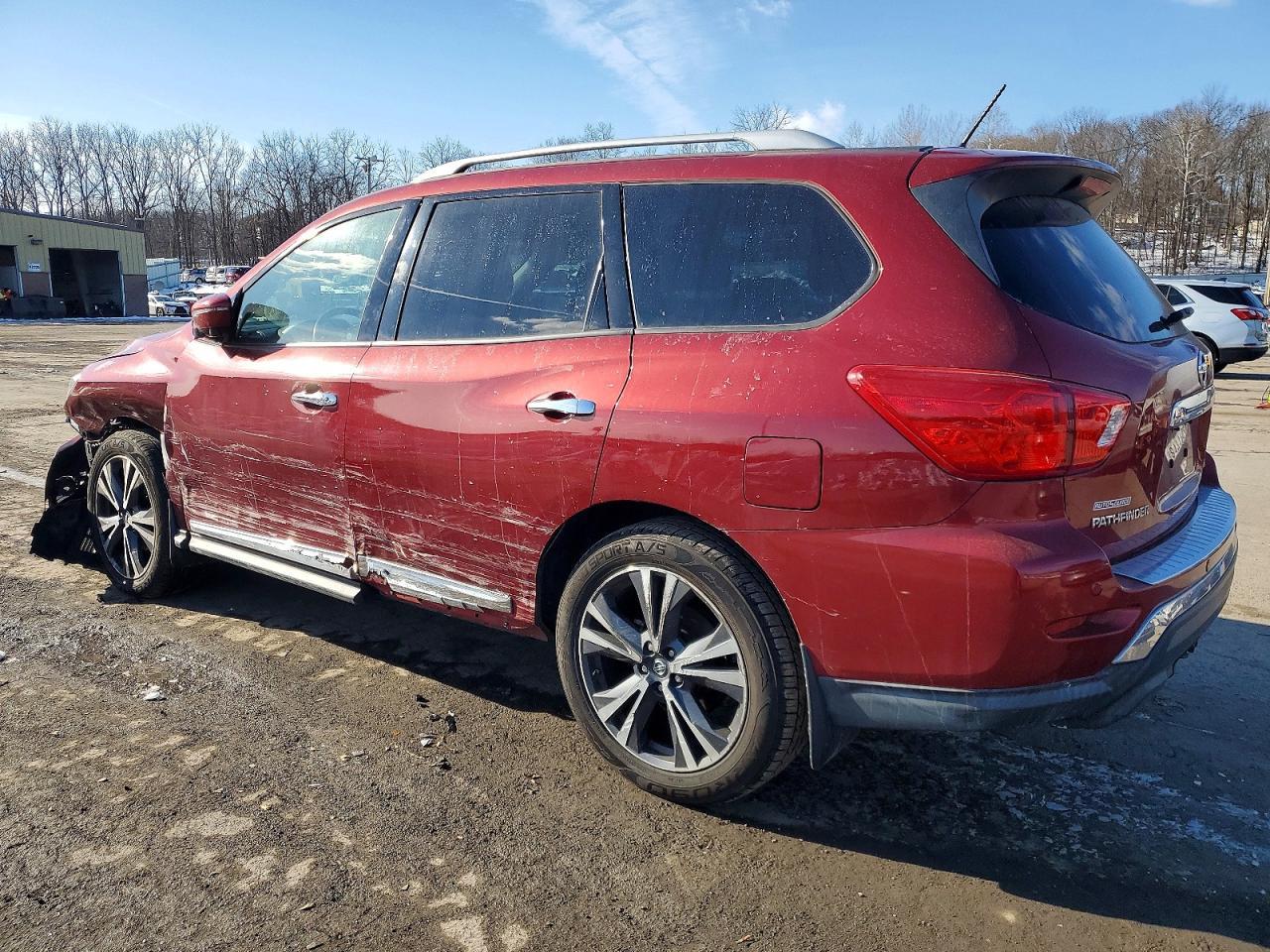 2017 Niss Pathfinder