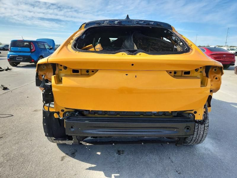 2023 Ford Mustang Mach-e gt