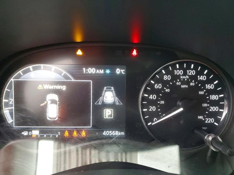 2023 Nissan Kicks sv