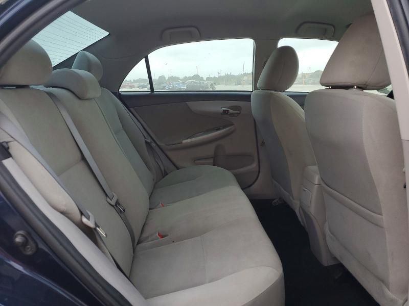 2013 Toyota Corolla le