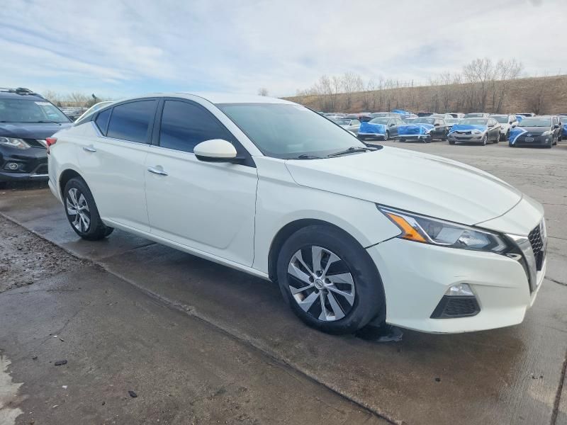 2020 Nissan Altima s