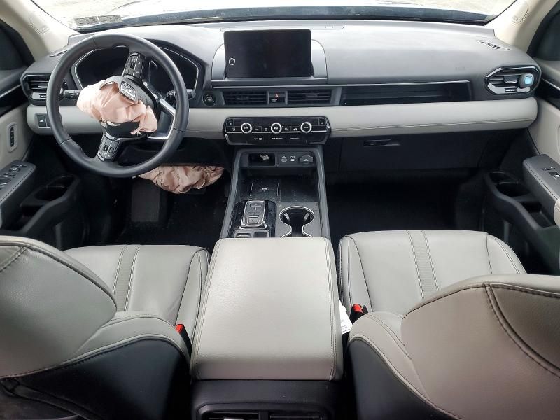 2023 Honda Pilot Touring