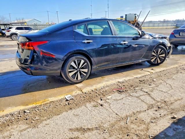 2021 Nissan Altima sv