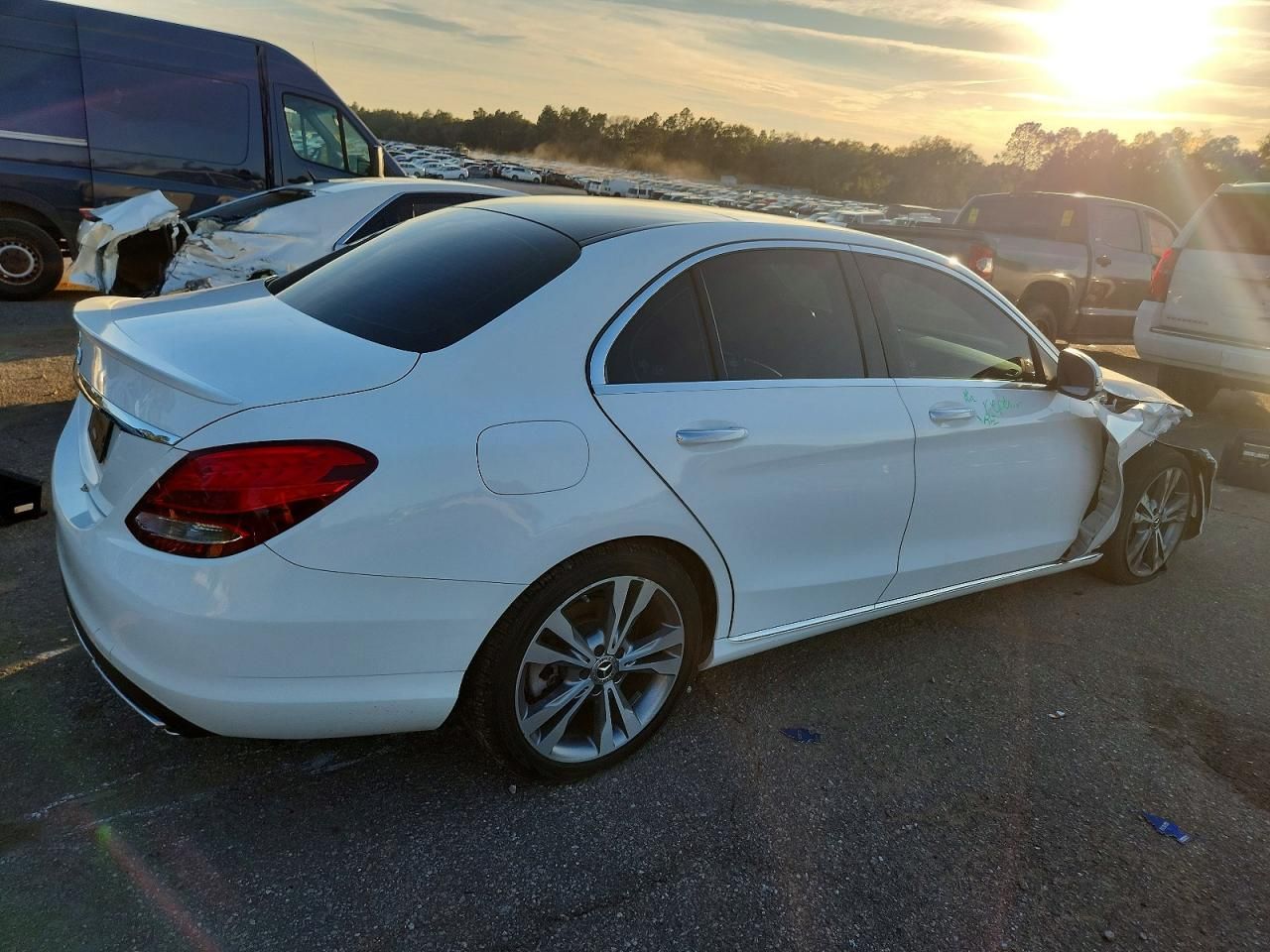2021 Mercedes-Benz C300