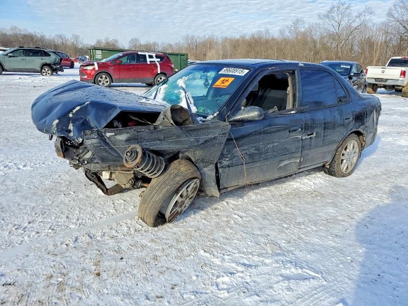 2001 Chevrolet Geo Prizm Base