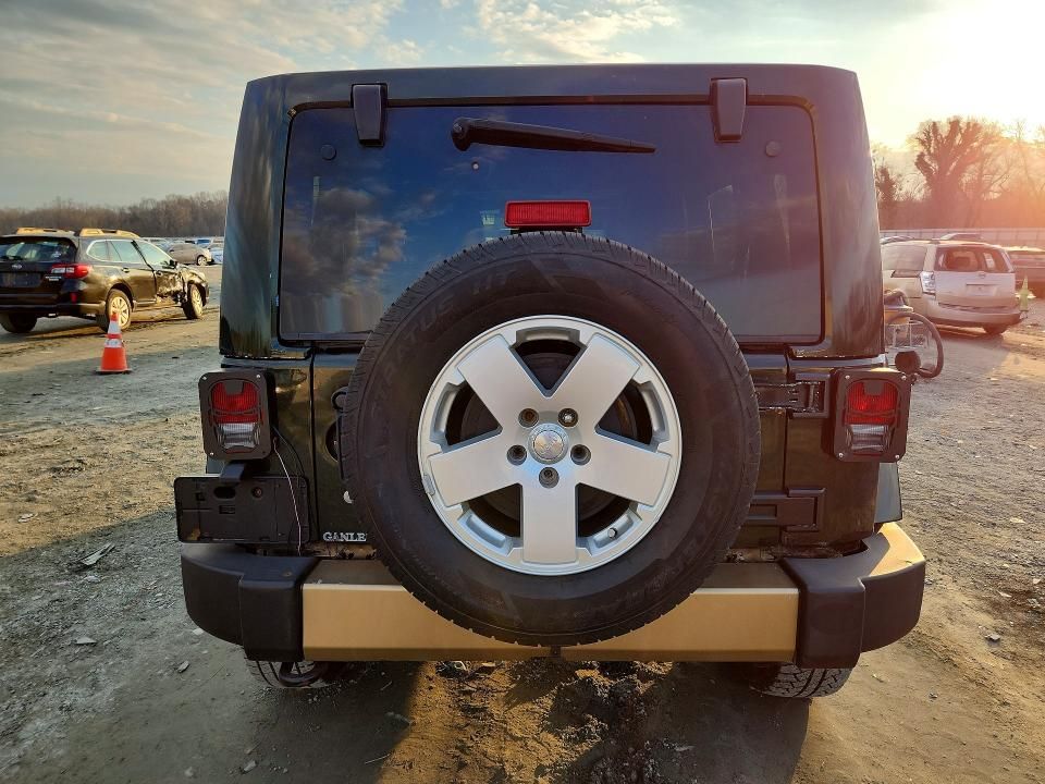 2011 Jeep Wrangler Unlimited Sahara