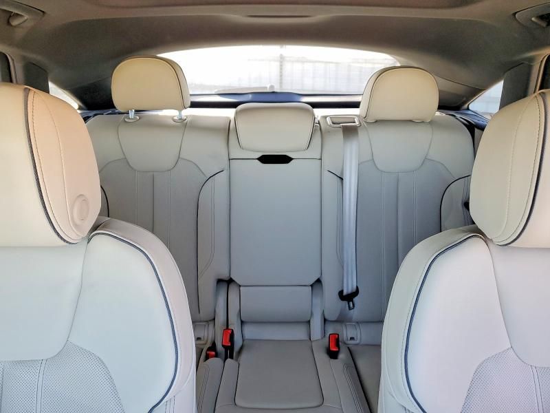 2021 Audi Q5 Sportback Prestige