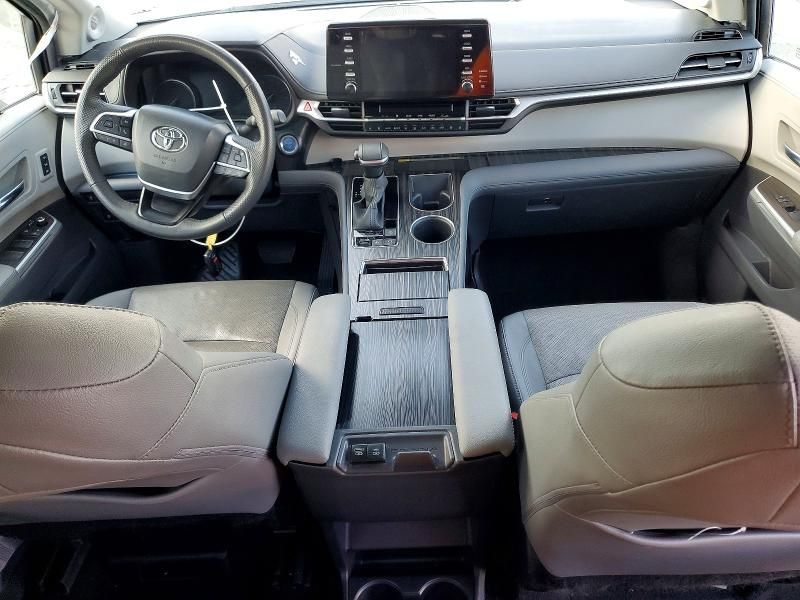 2024 Toyota Sienna Limited