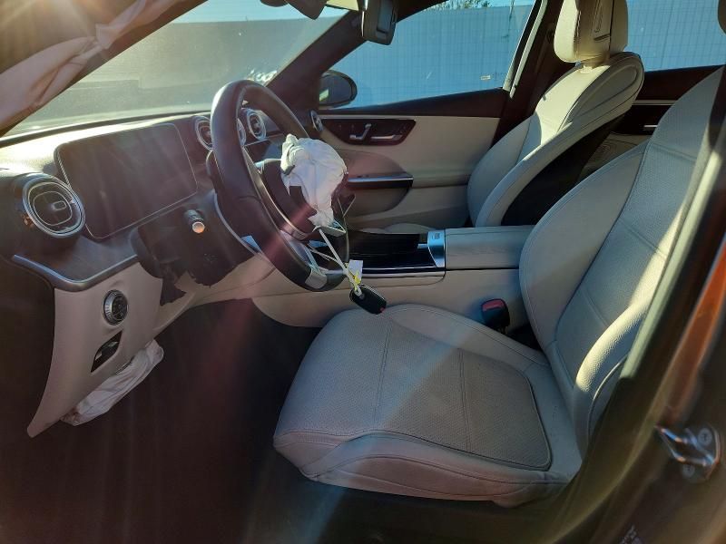 2022 Mercedes-Benz C300