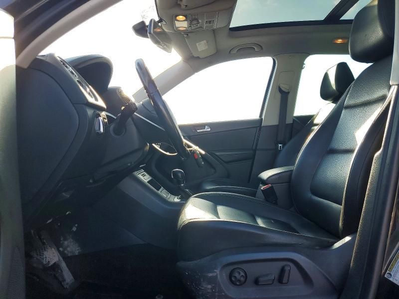 2016 Volkswagen Tiguan s