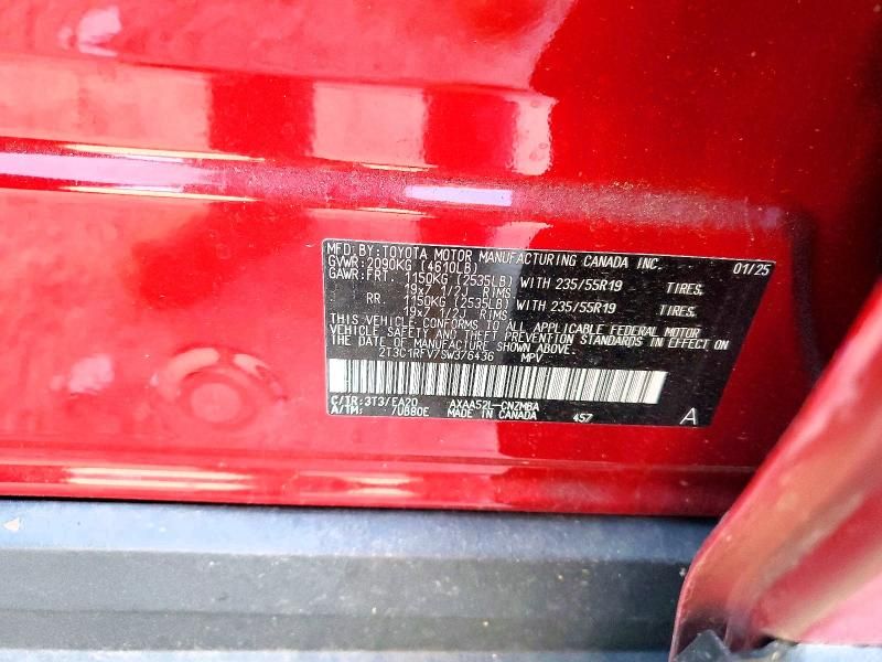 2025 Toyota Rav4 xle Premium