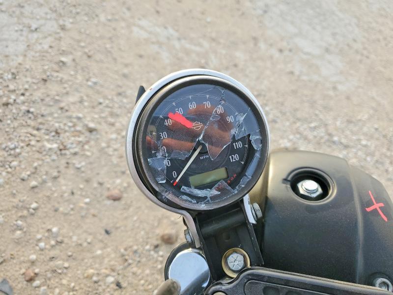 2018 Harley-Davidson XL883 Iron 883