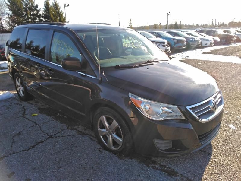 2011 Volkswagen Routan se
