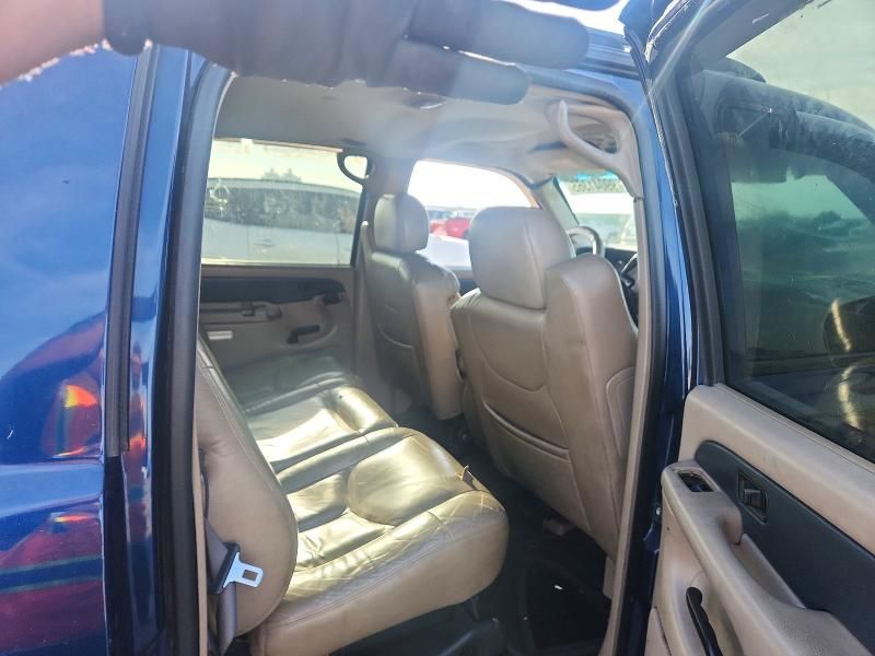 2002 Chevrolet Avalanche C1500