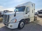 2016 Freightliner Cascadia 125 Semi Truck
