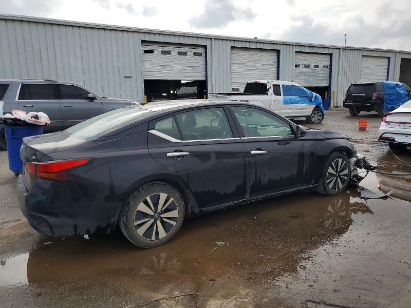 2020 Nissan Altima sl
