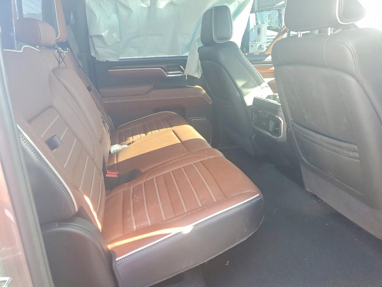 2025 GMC Sierra K3500 Denali Ultimate