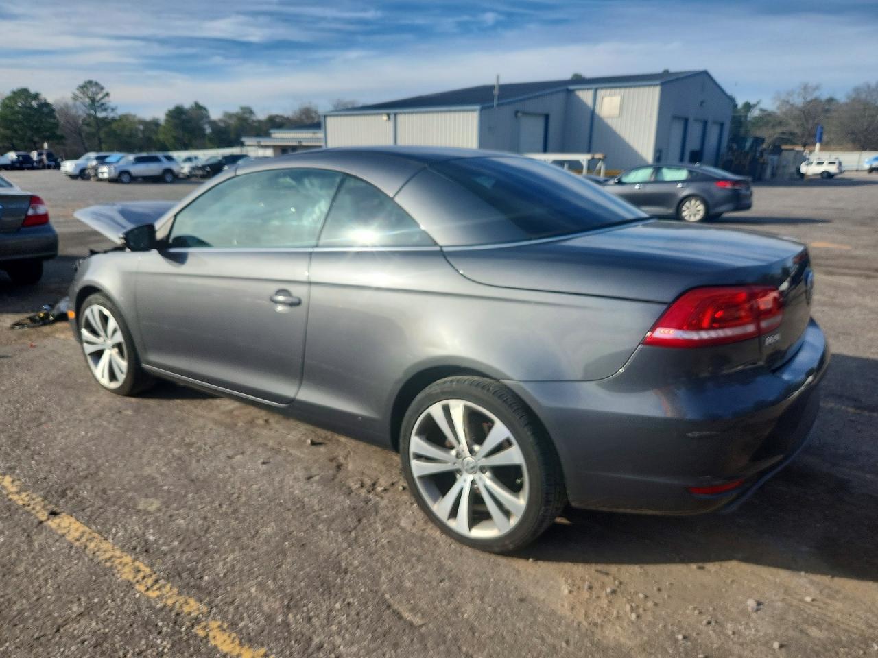 2013 Volkswagen Eos lux