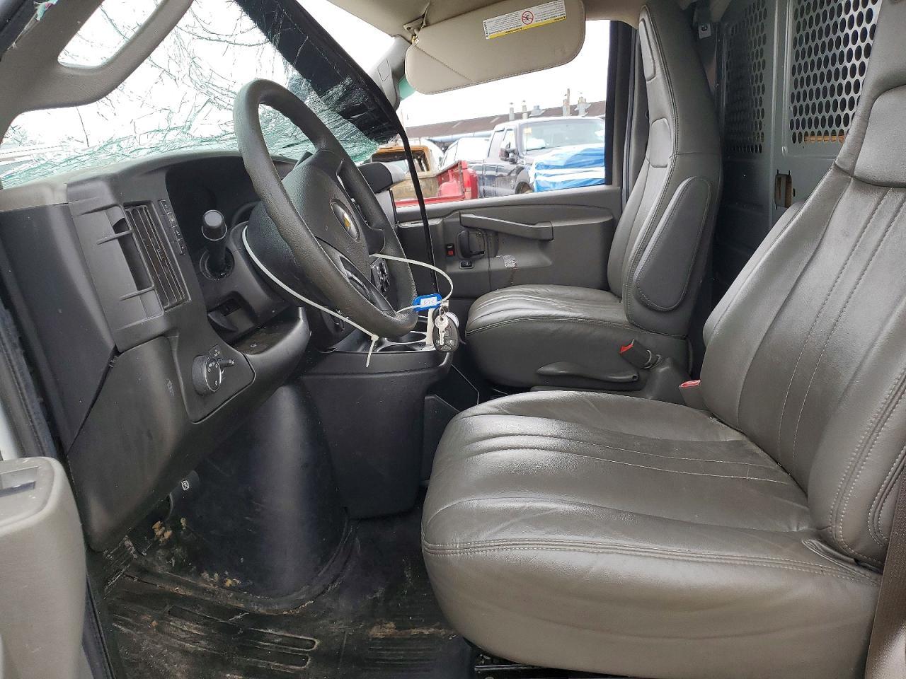 2021 Chevrolet Express G2500