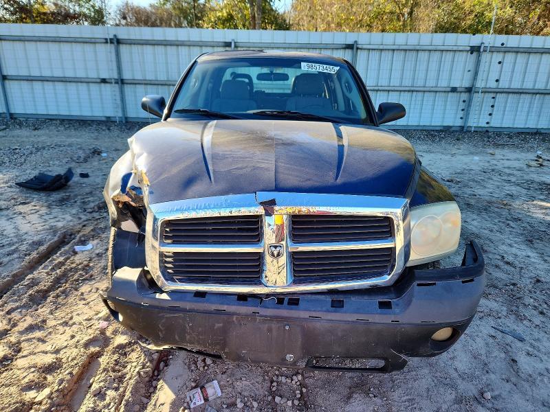 2005 Dodge Dakota Quad slt