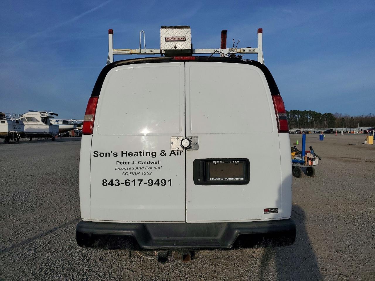 2017 Chevrolet Express 3500 Utility / Service Van