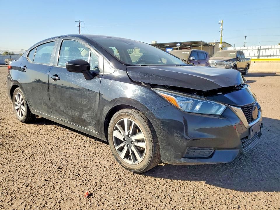 2021 Nissan Versa sv