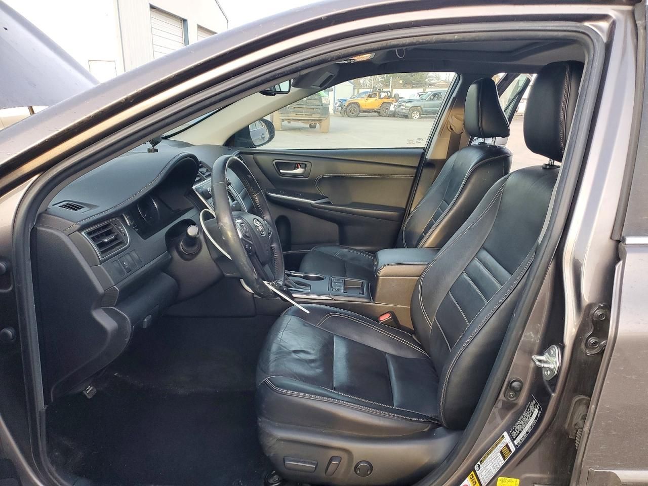 2015 Toyota Camry Hybrid