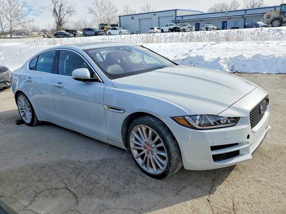2017 Jaguar Xe First Edition