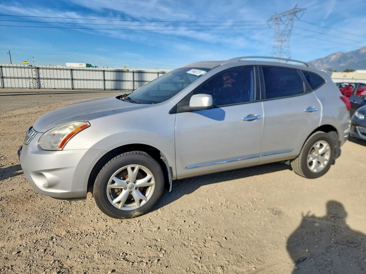2011 Nissan Rogue s