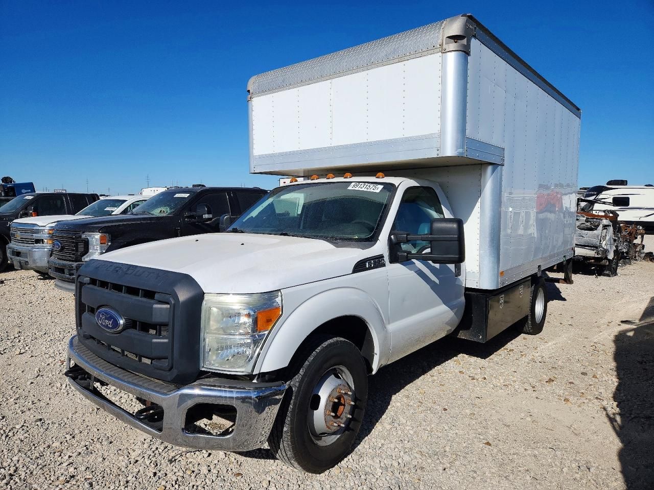 2014 Ford F350 Super Duty BOX Truck