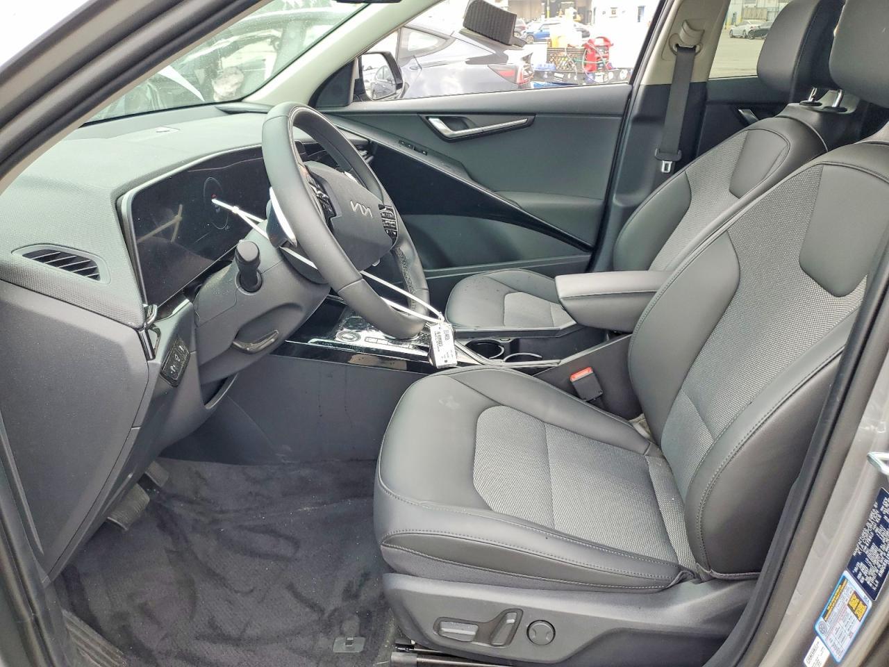 2025 KIA Niro Wind